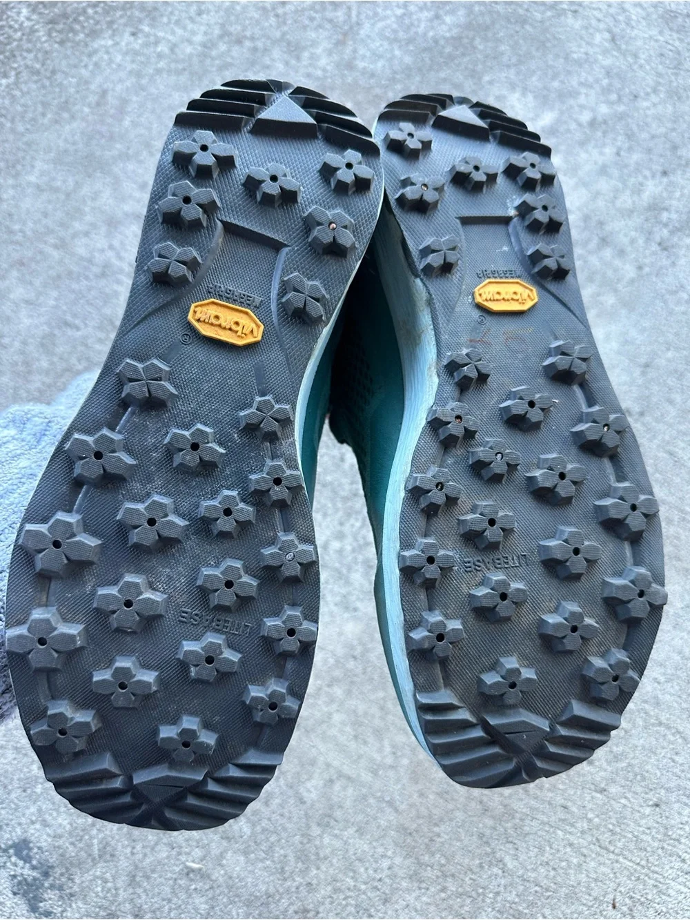 Vasque Breeze LT NTX Waterproof Hiking Shoes Size Women’s 10